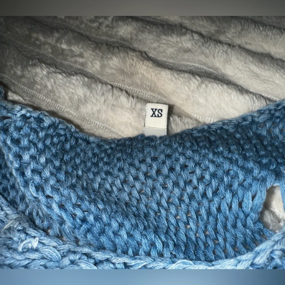 R13 Distressed Boyfriend Crewneck Sweater in Indigo Blue Size XS - Picture 11 of 13